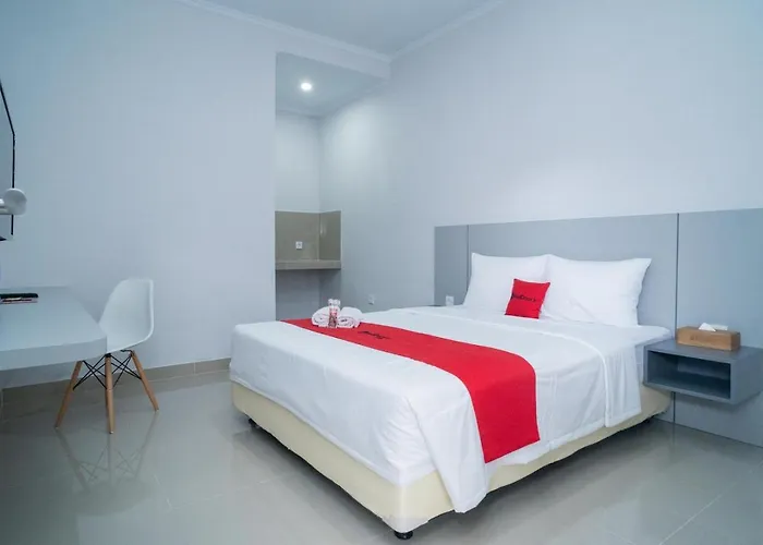 Reddoorz @ Jalan Gunung Talang Mahendradatta Hotel