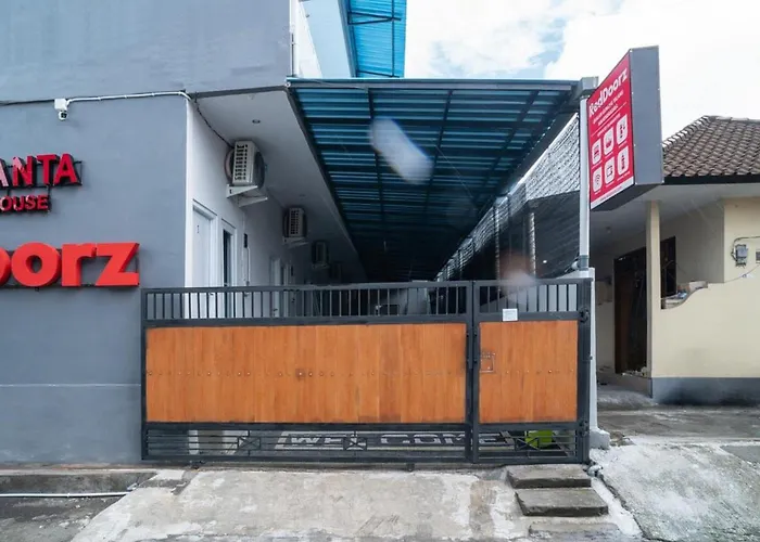 Reddoorz @ Jalan Gunung Talang Mahendradatta 2*